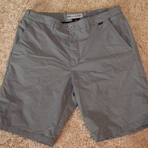 Travis Mathew 34 Gray Performance Shorts Gray Gold